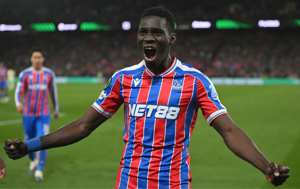 Manchester United włącza się do walki o Ismailę Sarra