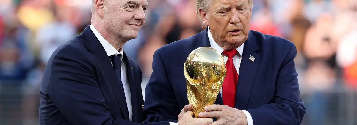 Transferowe zawirowania i pech Bento: Ronaldo bez tytułu