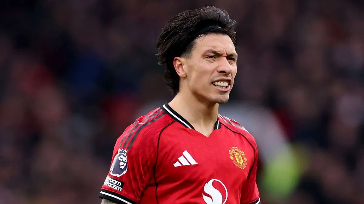 Martinez blisko powrotu, De Ligt nadal poza grą – defensywa United pod presją