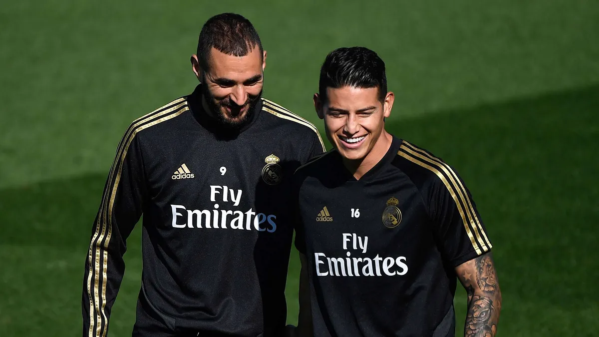 Sensacja w Serie B! James Rodriguez blisko Avellino dzięki Nesty